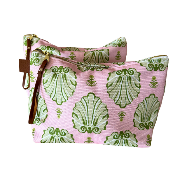 Pink Shell-La-Vie Carry All bag